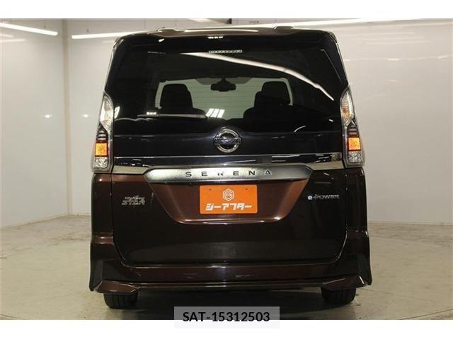 Nissan SERENA 2018-05 8159177-5