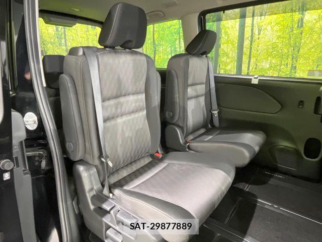 Nissan SERENA 2021-09 8210053-8