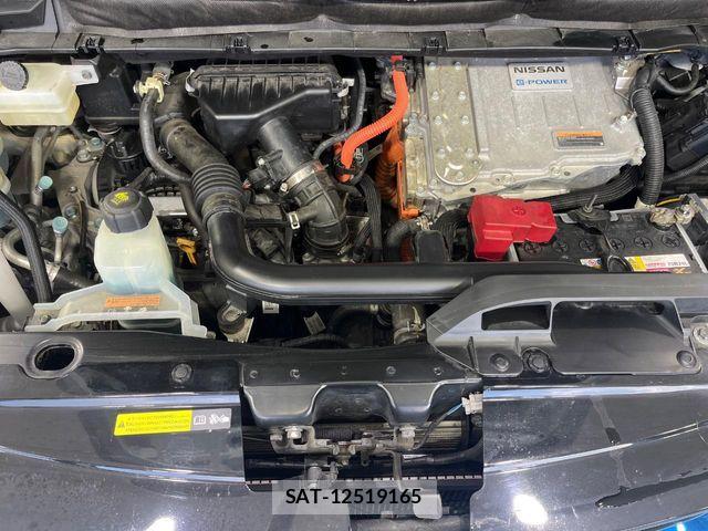 Nissan SERENA 2018-08 8210075-18