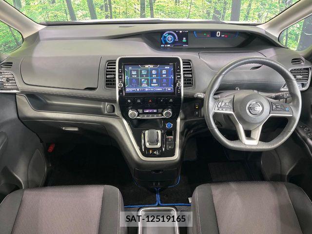 Nissan SERENA 2018-08 8210075-1