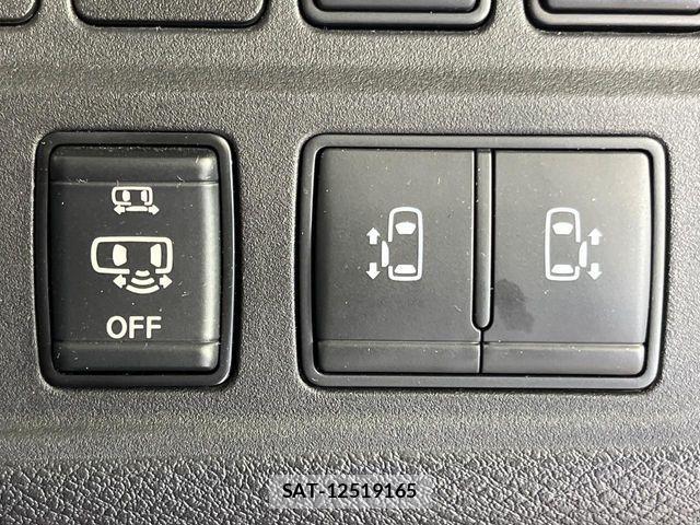 Nissan SERENA 2018-08 8210075-3