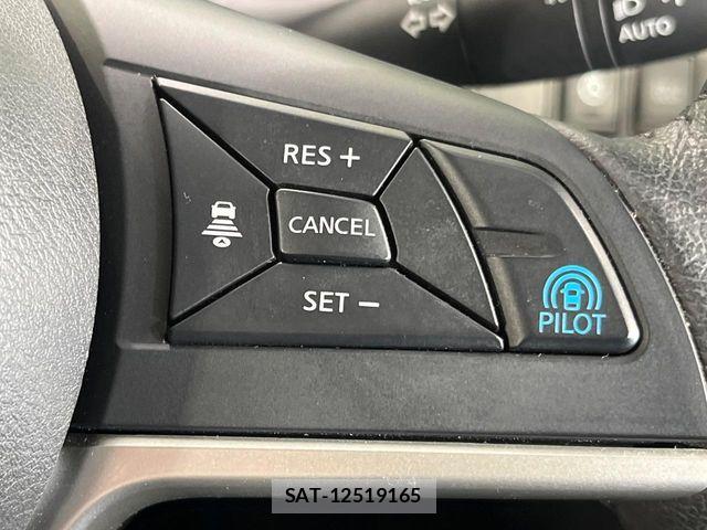 Nissan SERENA 2018-08 8210075-4