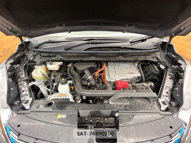 Nissan SERENA 2021-09 8210052-17
