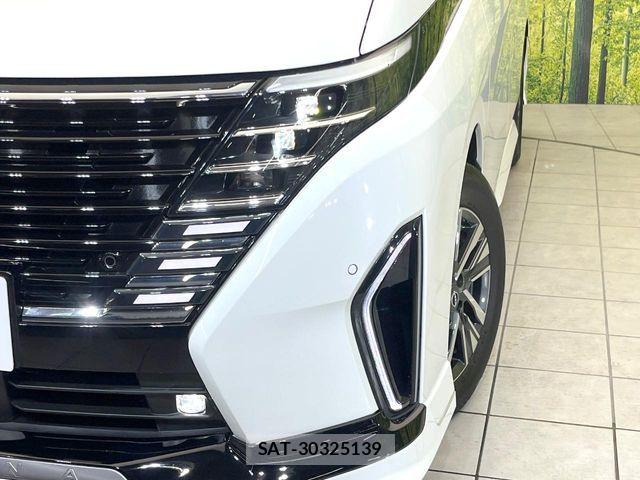 Nissan SERENA 2025-07 8210023-12
