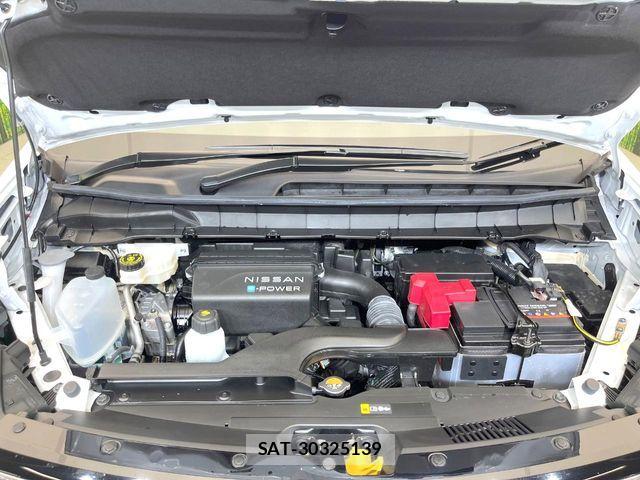 Nissan SERENA 2025-07 8210023-17