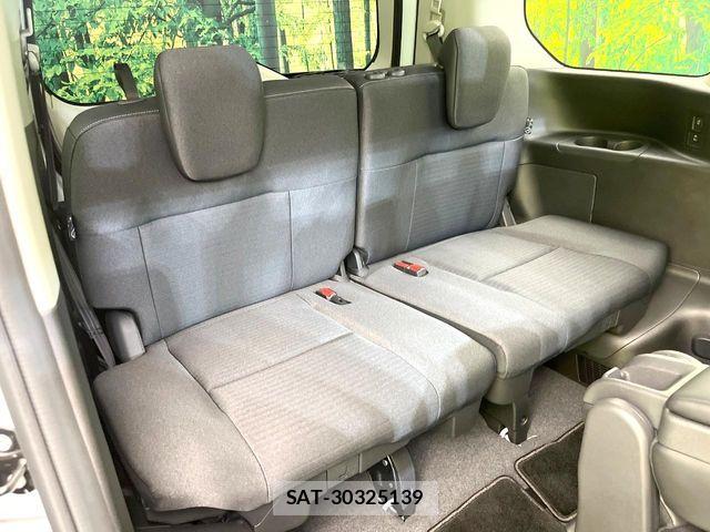 Nissan SERENA 2025-07 8210023-8