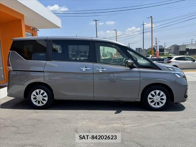 Nissan SERENA 2022-07 8210077-10