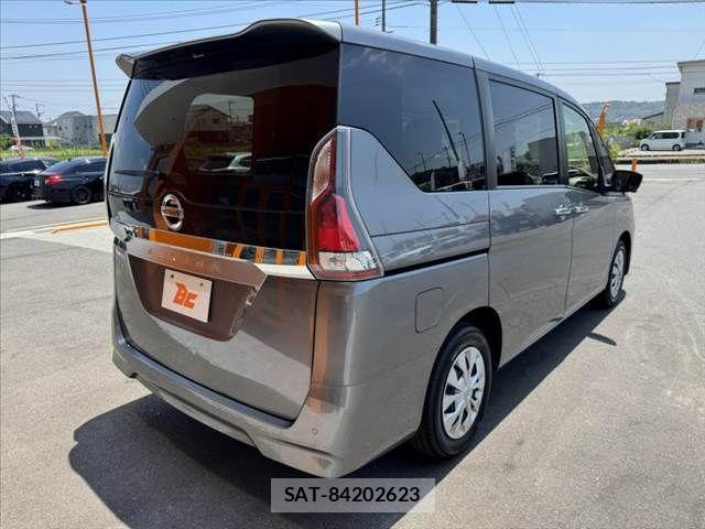 Nissan SERENA 2022-07 8210077-14
