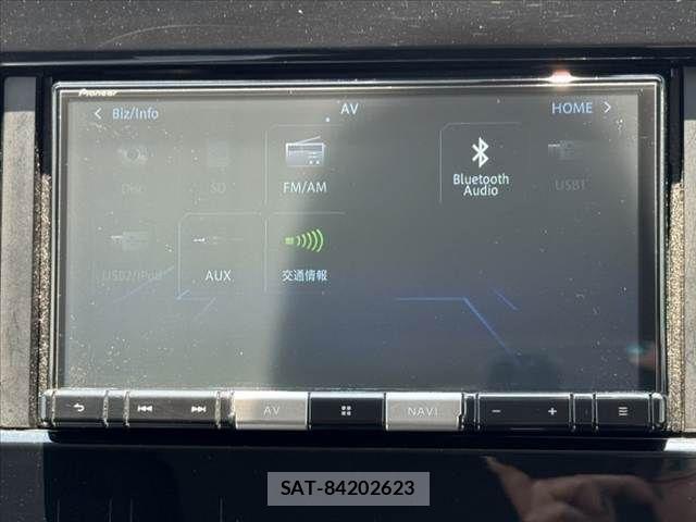 Nissan SERENA 2022-07 8210077-20