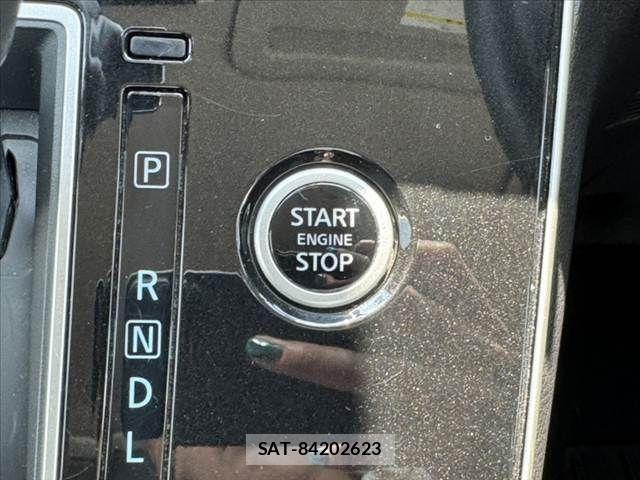 Nissan SERENA 2022-07 8210077-23