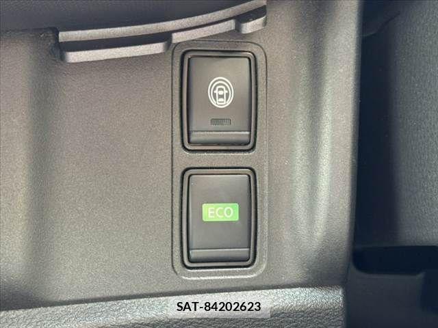 Nissan SERENA 2022-07 8210077-24