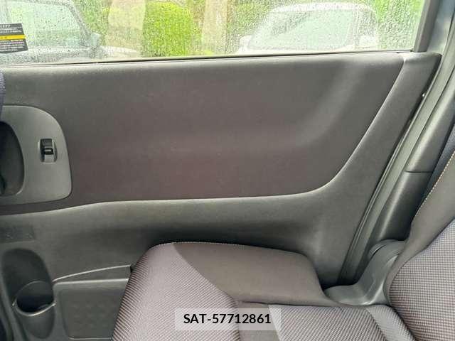 Nissan SERENA 2010-10 8210088-13