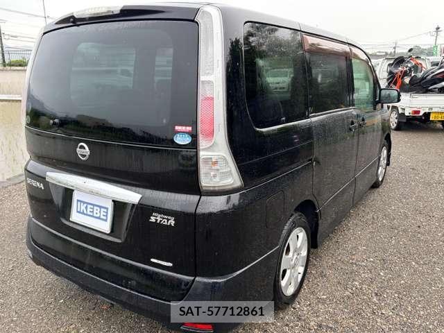 Nissan SERENA 2010-10 8210088-4