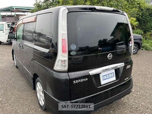 Nissan SERENA 2010-10 8210088-6