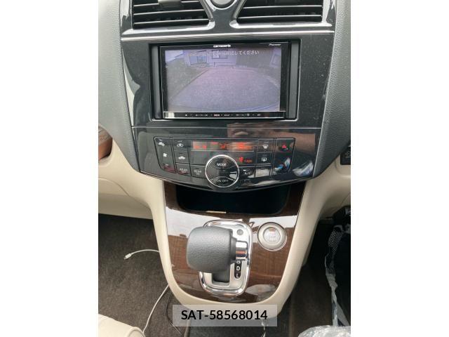 Nissan SERENA 2012-03 8210094-13