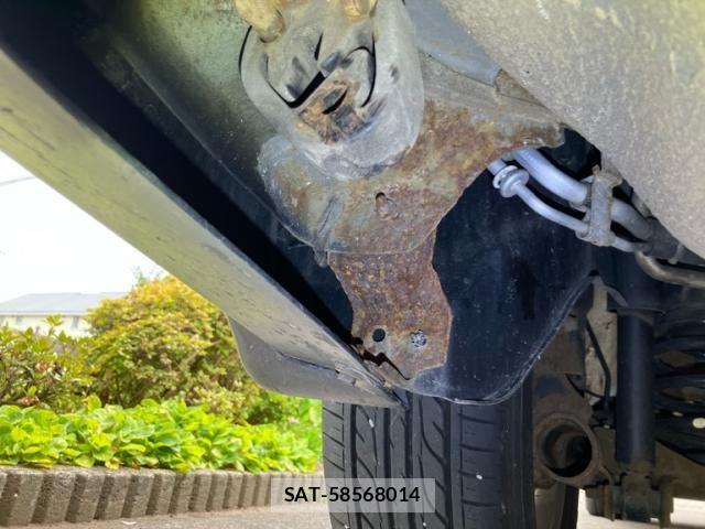 Nissan SERENA 2012-03 8210094-28