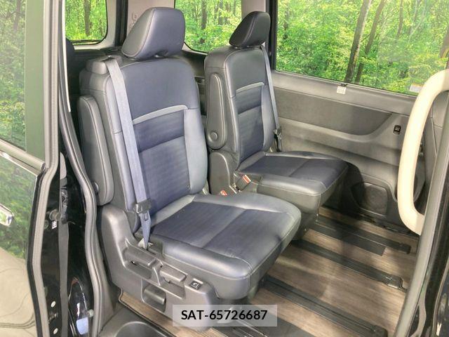 Nissan SERENA 2023-10 8210026-8