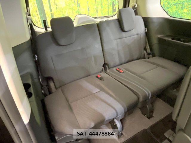 Nissan SERENA 2024-03 8210045-11