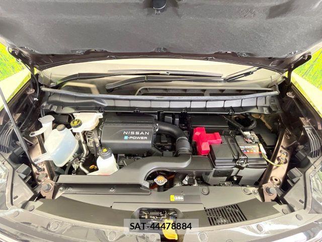 Nissan SERENA 2024-03 8210045-16