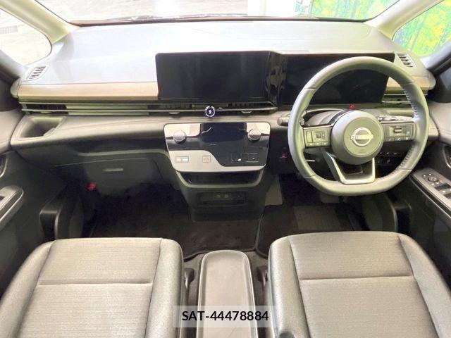 Nissan SERENA 2024-03 8210045-1