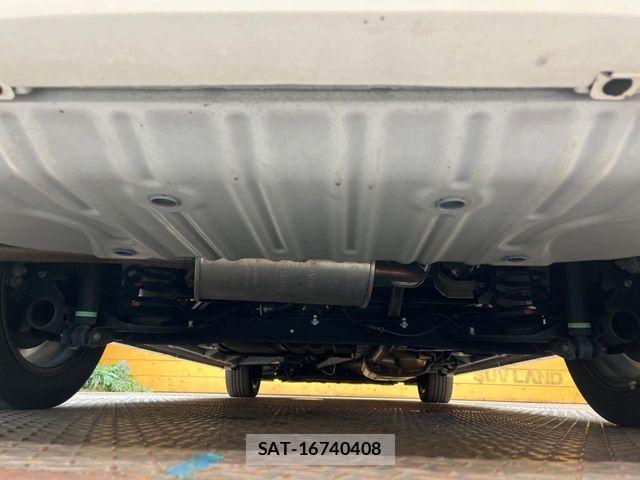 Nissan SERENA 2021-09 8210059-18