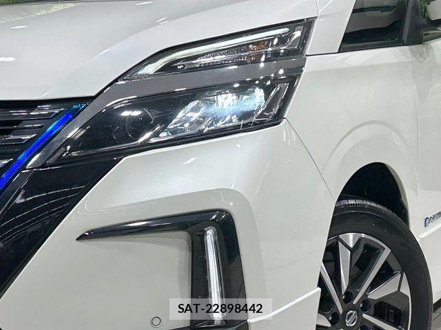 Nissan SERENA 2021-08 8210049-12