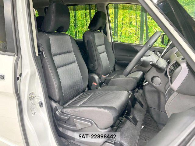 Nissan SERENA 2021-08 8210049-7