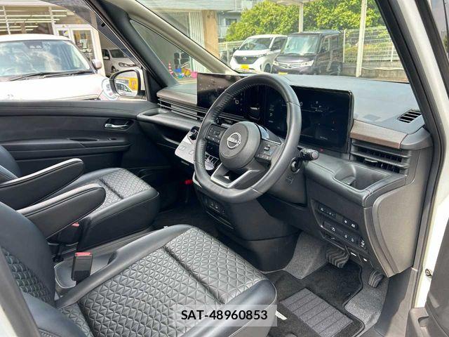 Nissan SERENA 2023-09 8210038-27