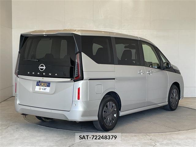 Nissan SERENA 2023-10 8210066-1