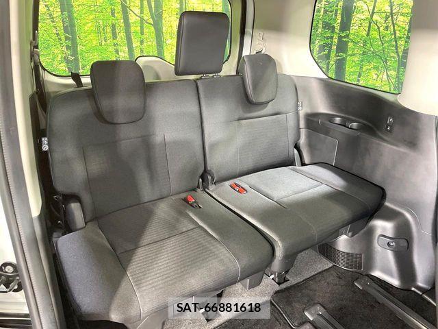 Nissan SERENA 2023-05 8210044-9