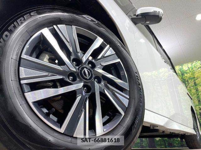 Nissan SERENA 2023-05 8210044-13
