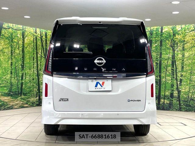 Nissan SERENA 2023-05 8210044-15