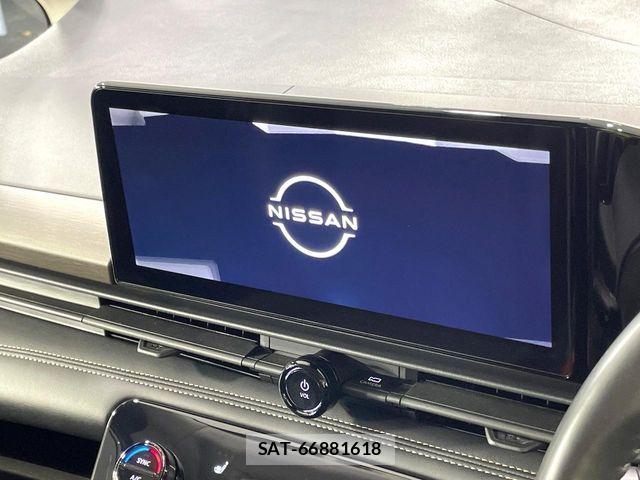 Nissan SERENA 2023-05 8210044-4