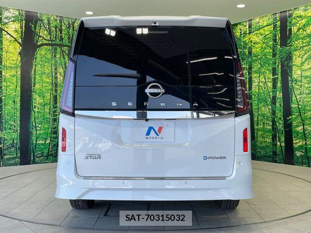 Nissan SERENA 2023-06 8210028-15