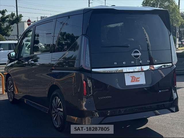 Nissan SERENA 2023-07 8210034-14