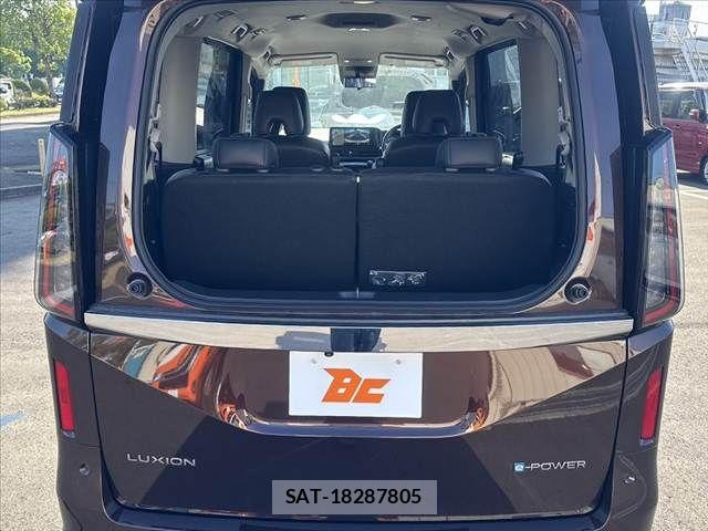 Nissan SERENA 2023-07 8210034-22