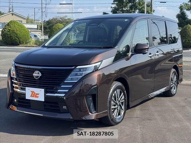Nissan SERENA 2023-07 8210034-7
