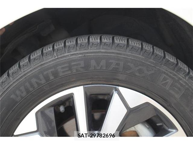 Nissan SERENA 2021-02 8210073-20