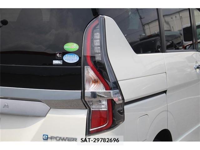 Nissan SERENA 2021-02 8210073-26