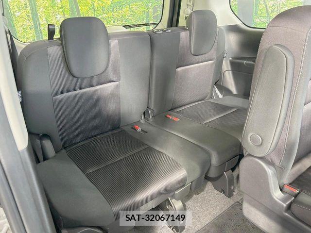 Nissan SERENA 2019-01 8210074-9
