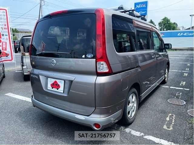 Nissan SERENA 2005-07 8210087-2