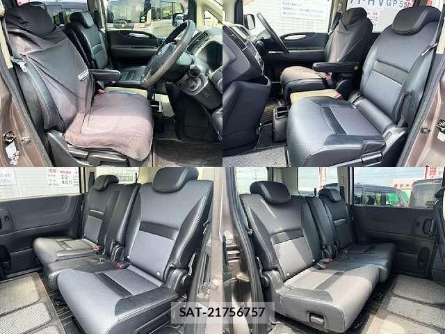 Nissan SERENA 2005-07 8210087-5
