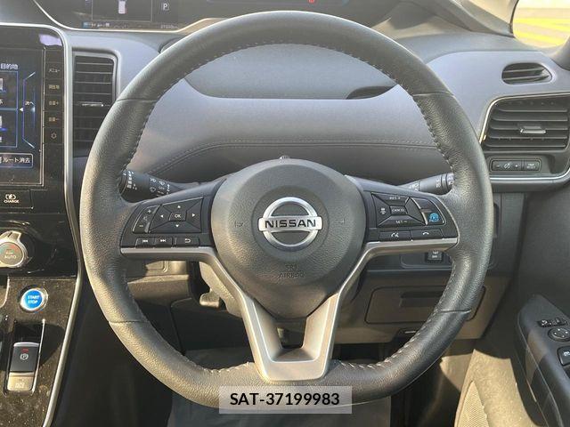 Nissan SERENA 2022-06 8210050-6