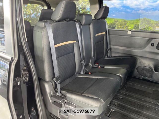 Nissan SERENA 2023-12 8210036-9