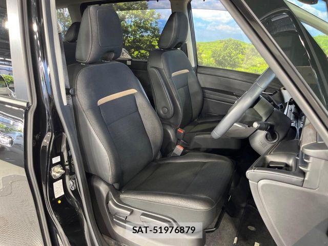 Nissan SERENA 2023-12 8210036-8