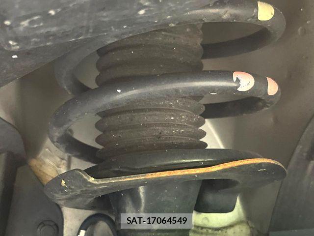 Nissan SERENA 2022-07 8210085-19