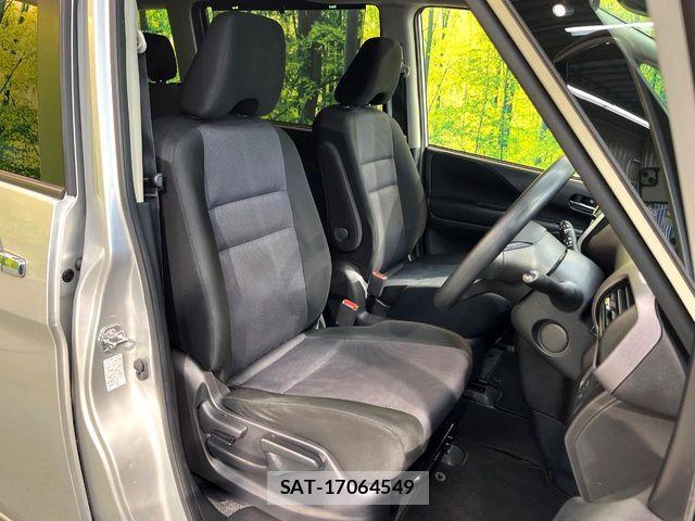 Nissan SERENA 2022-07 8210085-8