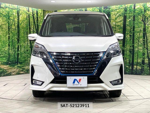 Nissan SERENA 2019-10 8210058-14