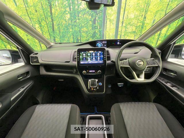 Nissan SERENA 2020-02 8210051-1