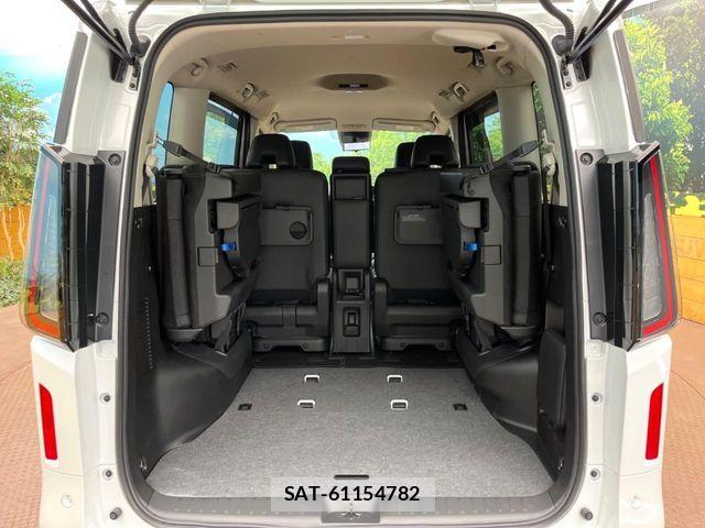 Nissan SERENA 2024-06 8210042-10
